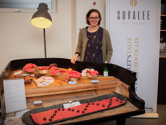 Susanne Bäcker-Valerius ist Schkoladen-Sommelière und Inhaberin der Firma Suvalee